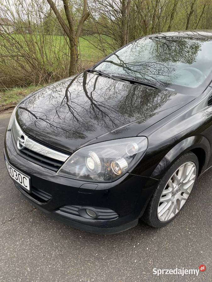 Opel Astra GTC 18 140 1800cm3 Konin