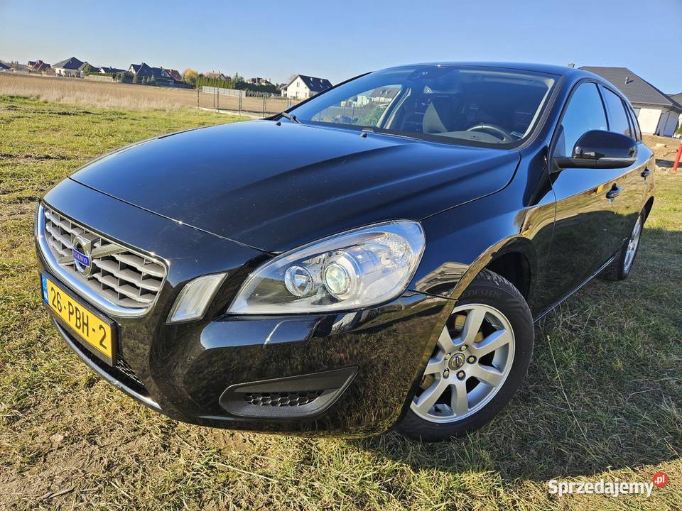 Volvo V60 16TB T4 180 Klimatronik Parktronik Prawiedniki