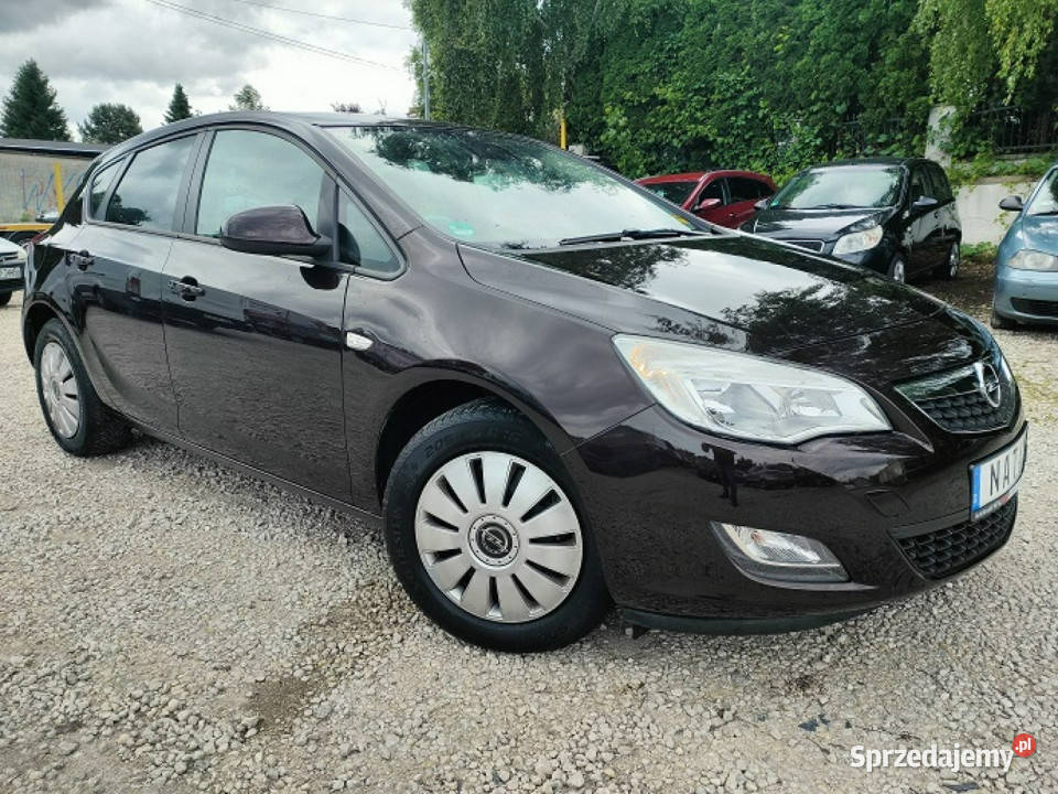 Opel Astra Navi Mały przebieg 140 J 20092019 tempomat