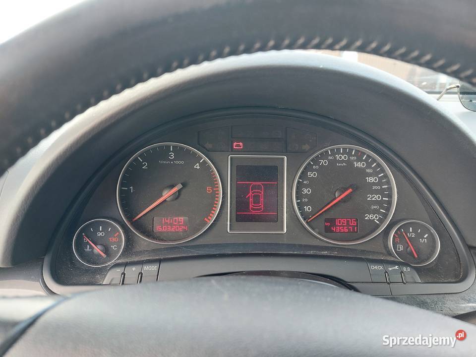 Audi A4 kombi 2001 19 Wołczyn