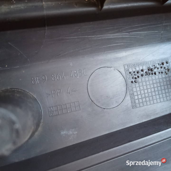 Audi A4 B7 Kombi Osłona tylnego pasa bagażnika Karoseria Dębica