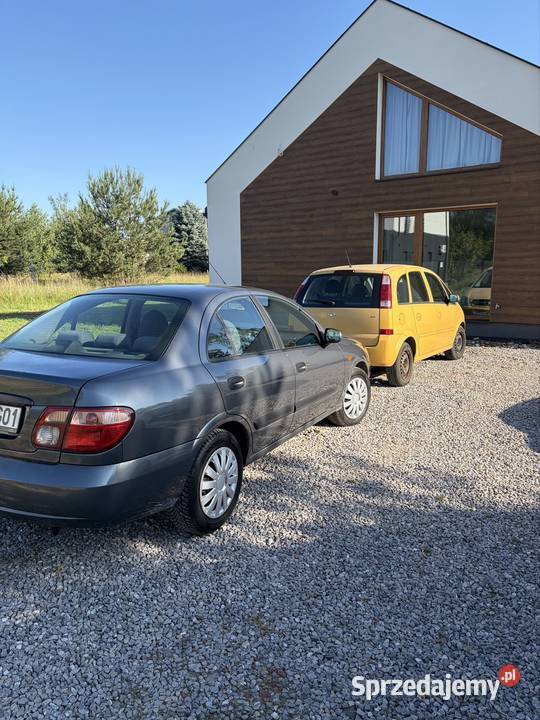 Nissan Almera Benzyna kupiony w polskim salonie Warszawa sprzedam