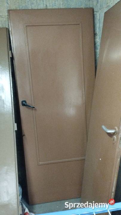 Drzwi wewnętrzne w stanie Ostrowiec Świętokrzyski sprzedam