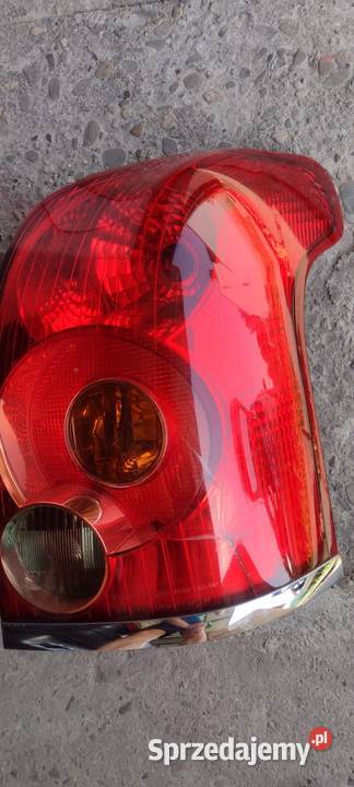 Toyota Avensis II T25 Lewa prawa Lampa przód tył Mielec sprzedam