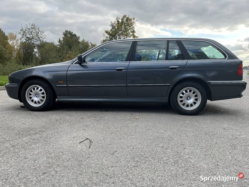 Bmw e39 28 nieuszkodzony Łęki Strzyżowskie