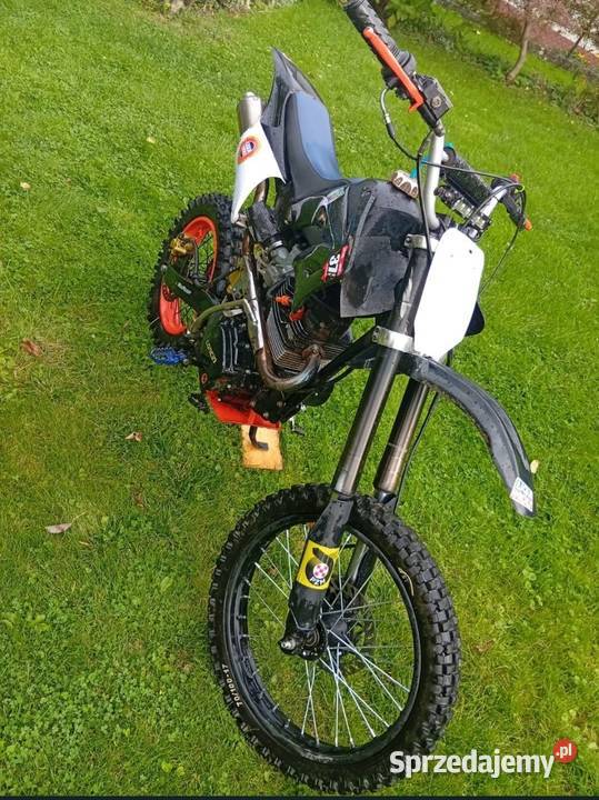 Crossa Loncin 200 Bujaków