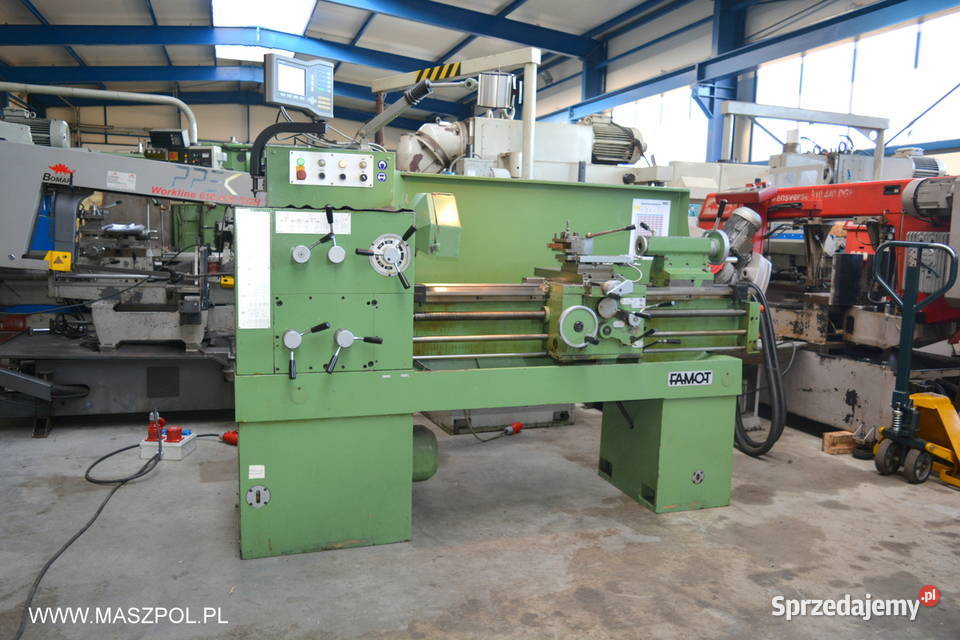 Tokarka uniwersalna TUM 35 D1 x 1000 FAMOT Biznes i Przemysł Głowno