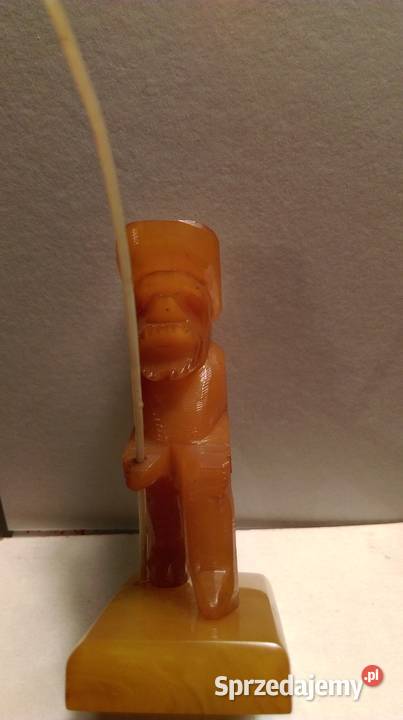 SprzedamRzeźba Rybak z wędkąBursztynbakelit Nakło nad Notecią