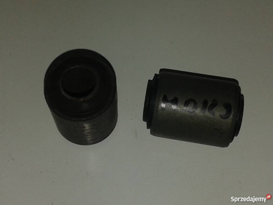 Tuleja wahacza przedniego Renault R12 R18 Dacia osobowe Lublin