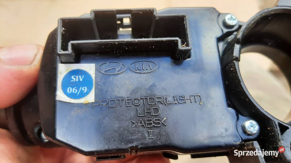 przełącznik manetki HYUNDAI i20 I sprzedam