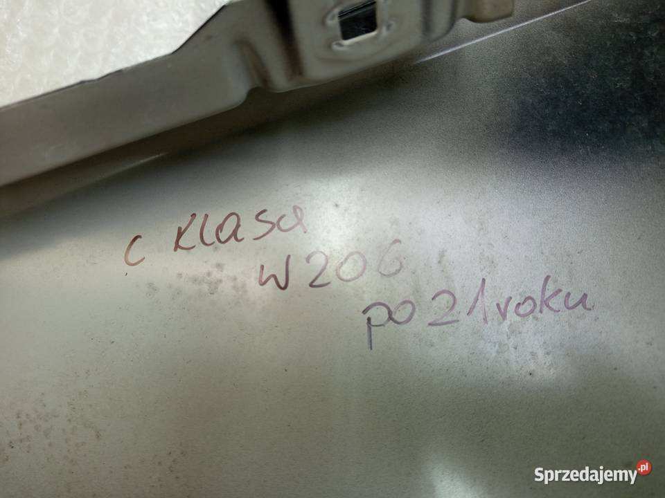 Błotnik prawy c klasa w 206 czarny 21 roku Rzeszów
