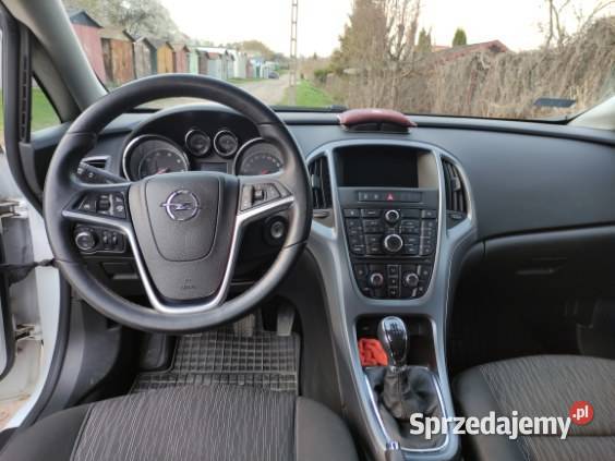 Opel Astra 16 CDTI 110 2015 r 80 Dobre Miasto