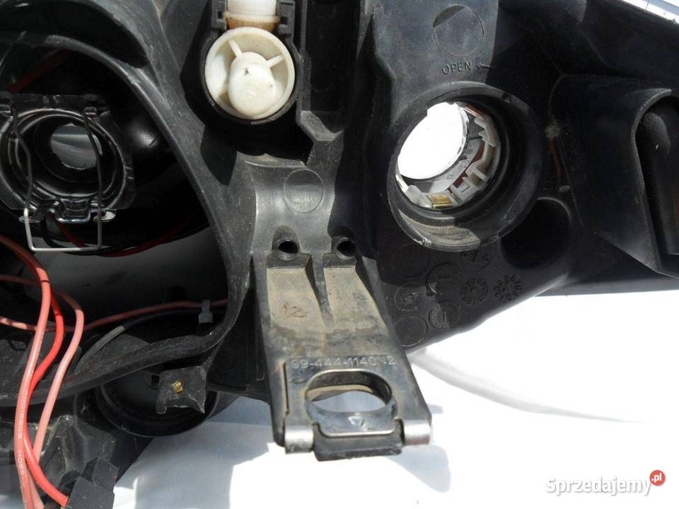 Reflektor Przód strona prawa BMW 1 E81 E87 EB31 Lampy przednie