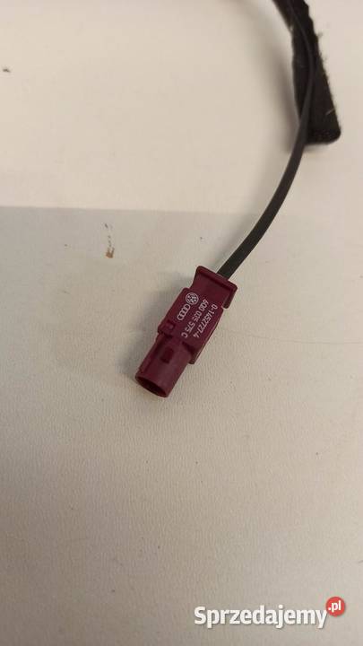 AUDI A5 8T ANTENA DACHOWA GPS LX7V 8T8035503C