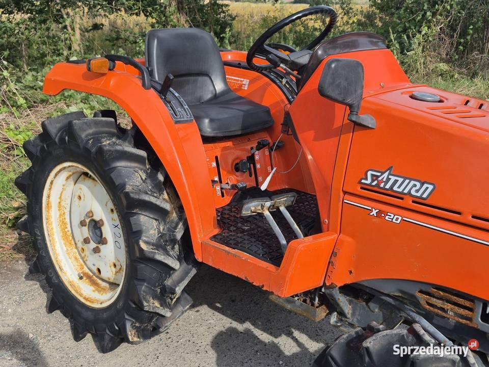 Traktorek traktor KUBOTA X20D 20 44 Napęd 4x4 dolnośląskie Małuszyn sprzedam