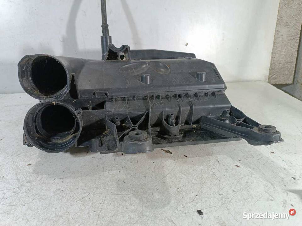 OBUDOWA FILTRA POWIETRZA CITROEN C3 PICASSO 16 osobowe