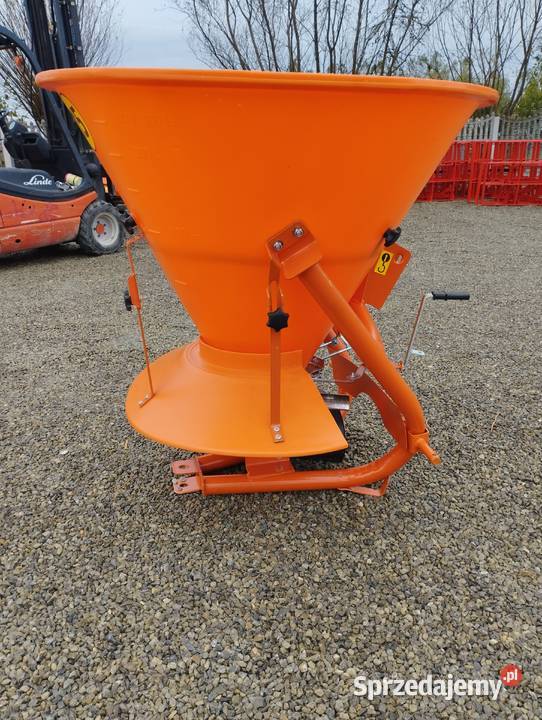 Solarka Piaskarka Posypywarka do soli piasku Cisek