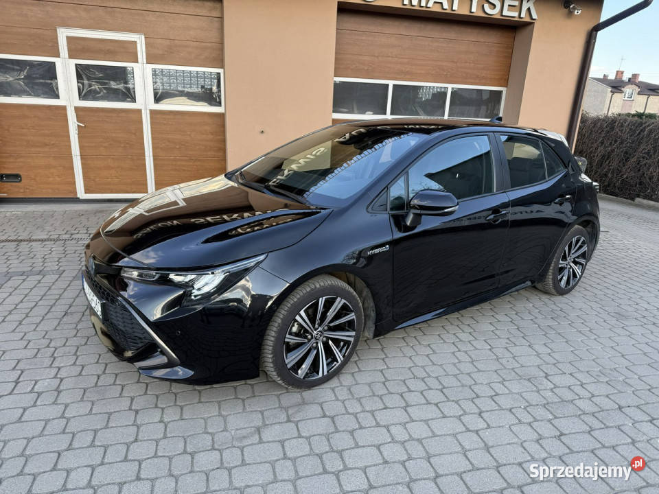 Toyota Corolla 20 Hybrid Kamera Navi CarPlay sprzedam