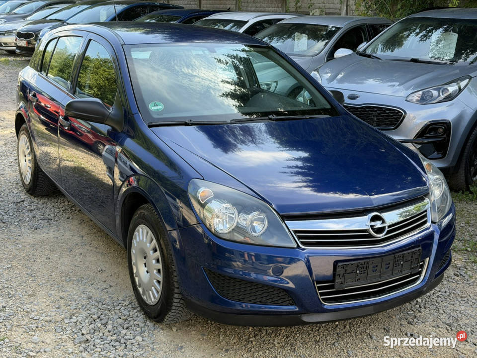 Opel Astra Częstochowa
