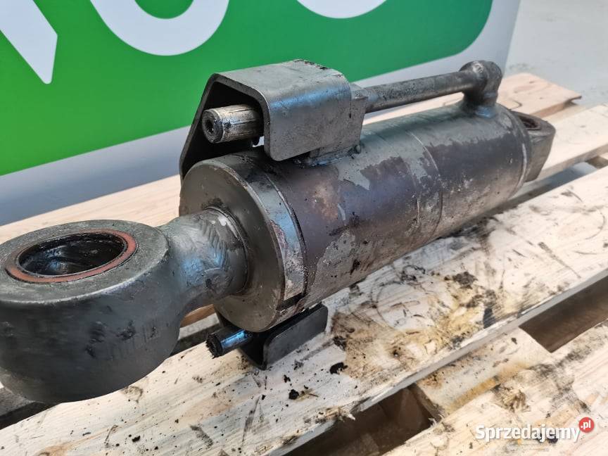 Neuson 6002 Siłownik pługa Wilkowo