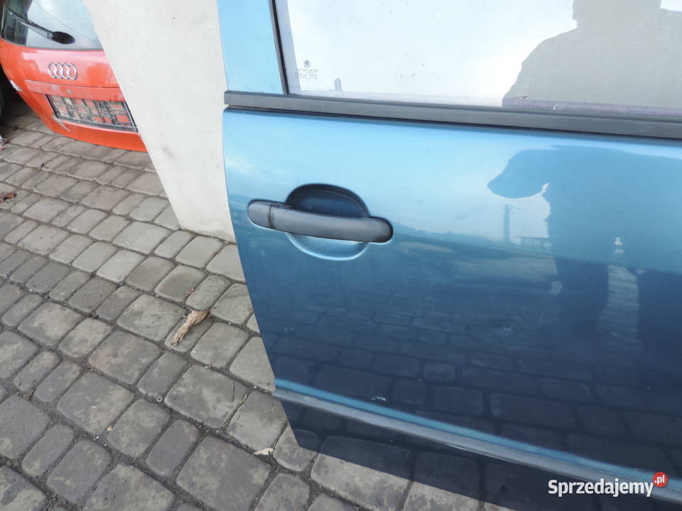 SKODA FABIA 1 HB 5D DRZWI PRAWE PRZEDNIE 9432 Rok produkcji 2002 Nowy Sącz