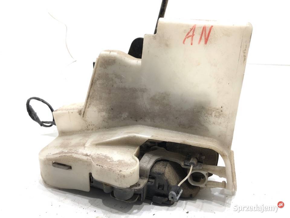 ZAMEK DRZWI LEWY PRZÓD VW TRANSPORTER T5 Bus