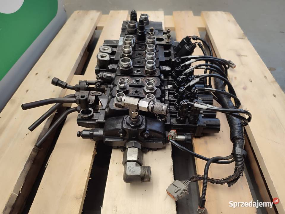 Rozdzielacz hydrauliczny PCI13009331713 Manitou Wilkowo