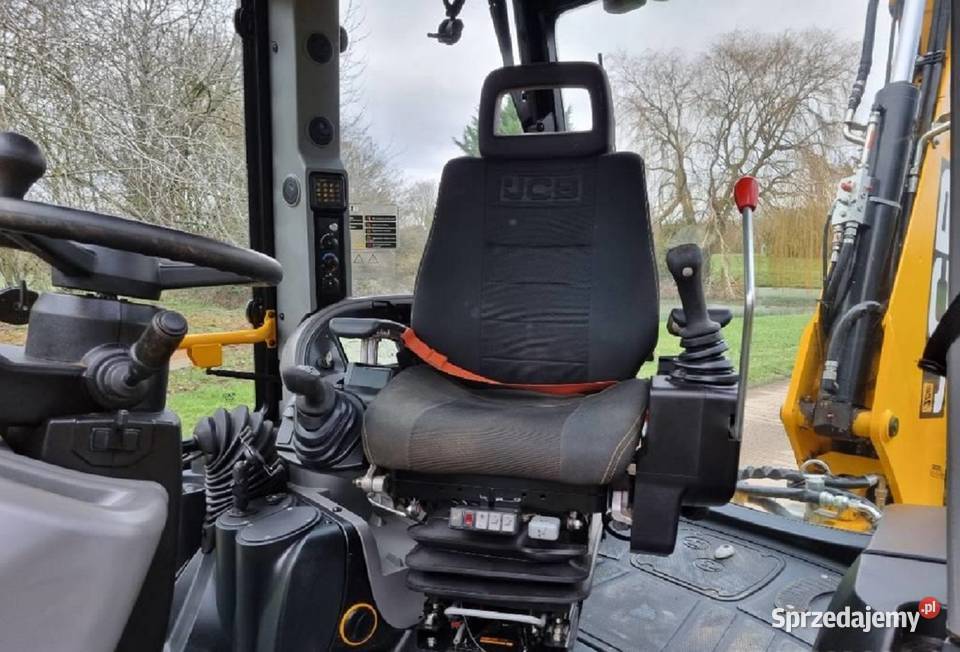 JCB 4CX z 2015 roku gotowa do pracy Koparki Gdańsk