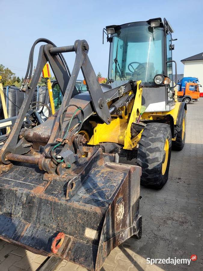 ŁADOWARKA CZOŁOWA HOLLAND W60 Nowe Miasto nad Pilicą