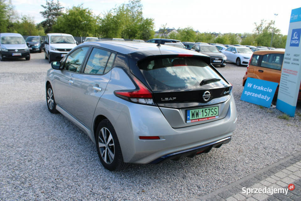 Nissan Leaf 40khw Acenta netto 48 699 PLN 66 Kw srebrny Warszawa