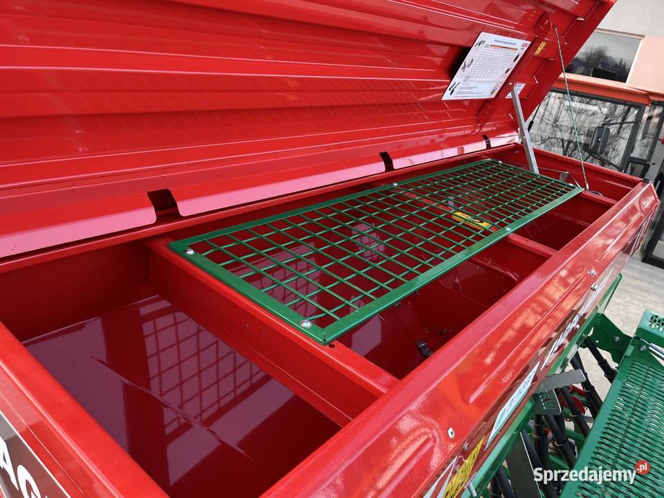 Siewnik zbożowy Agromasz 25m Agromasz Bomet nieuszkodzony Rawa Mazowiecka