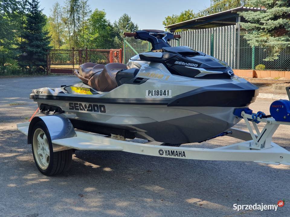 SLICZNY I WŁAŚCICIEL SKUTER WODNY SEA DOO GTX VAT marża Łodzie i motorówki Rytwiany