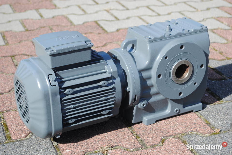 Motoreduktor kątowy 15kw 52obrmin firmy SEW Kargowa