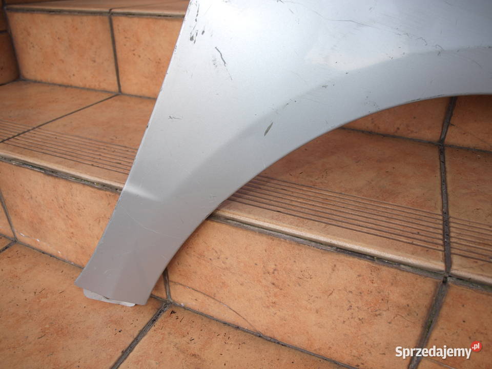 Mercedes A klasa W169 błotnik prawy przód 2004 Kalisz