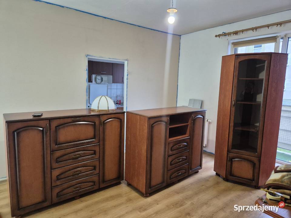 Sprzedam Komplet Mebli komody I witryna