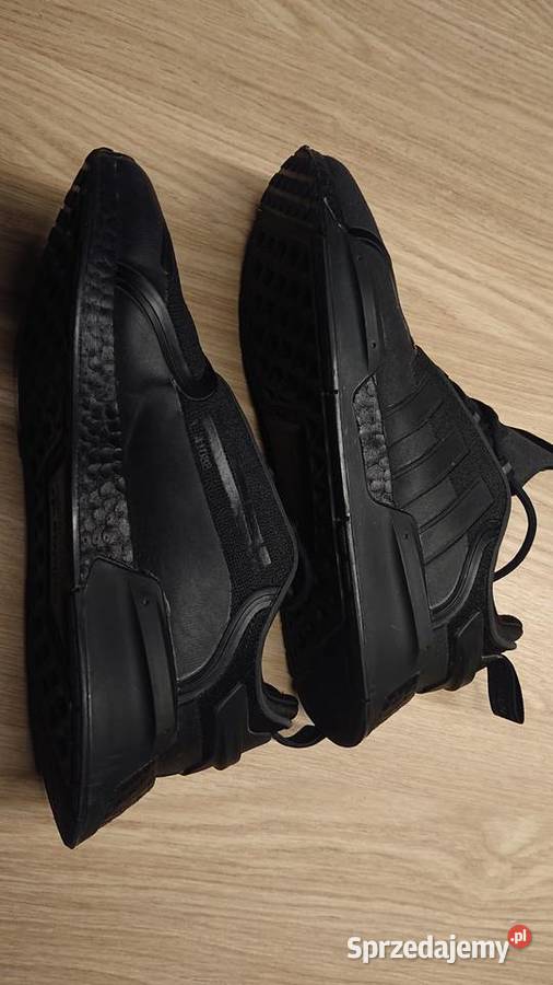 Adidas buty NMD V3 41 15 pianka Wesoła