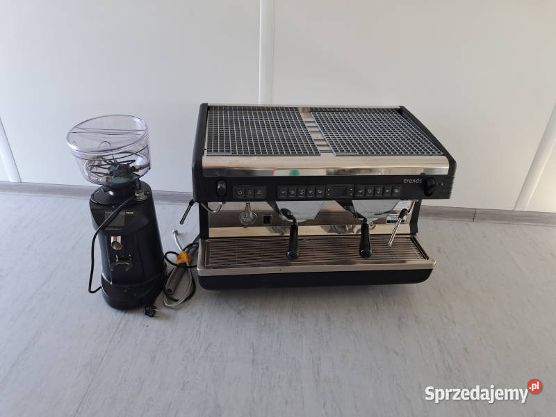 Ekspres Nuova Simonelli Appia Life XT 2GR młynek Warszawa