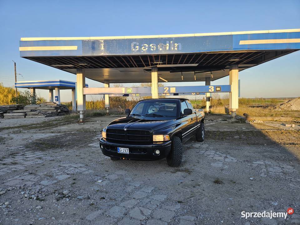 Dodge RAM 1500 59 MAAGNUM Zarejestrowany w Polsce Gniezno