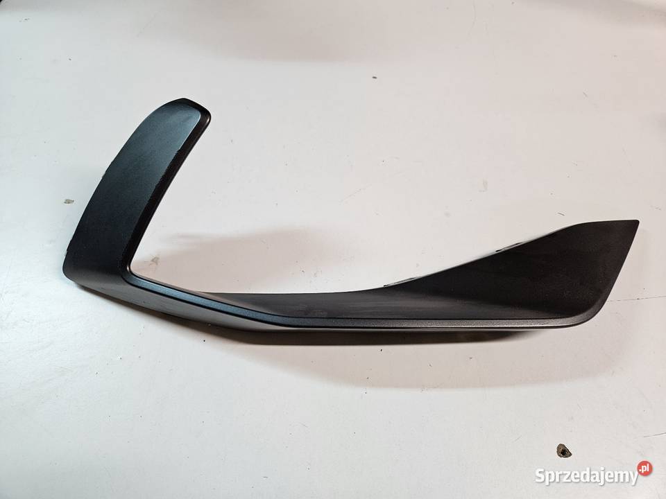 SEAT LEON 4 IV CUPRA LISTWA PRAWA ZDERZAKA PRZÓD Międzychód