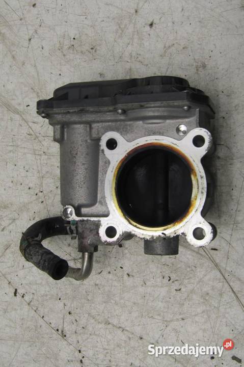 PRZEPUSTNICA 13 VVTi TOYOTA YARIS III 2203047010 sprzedam