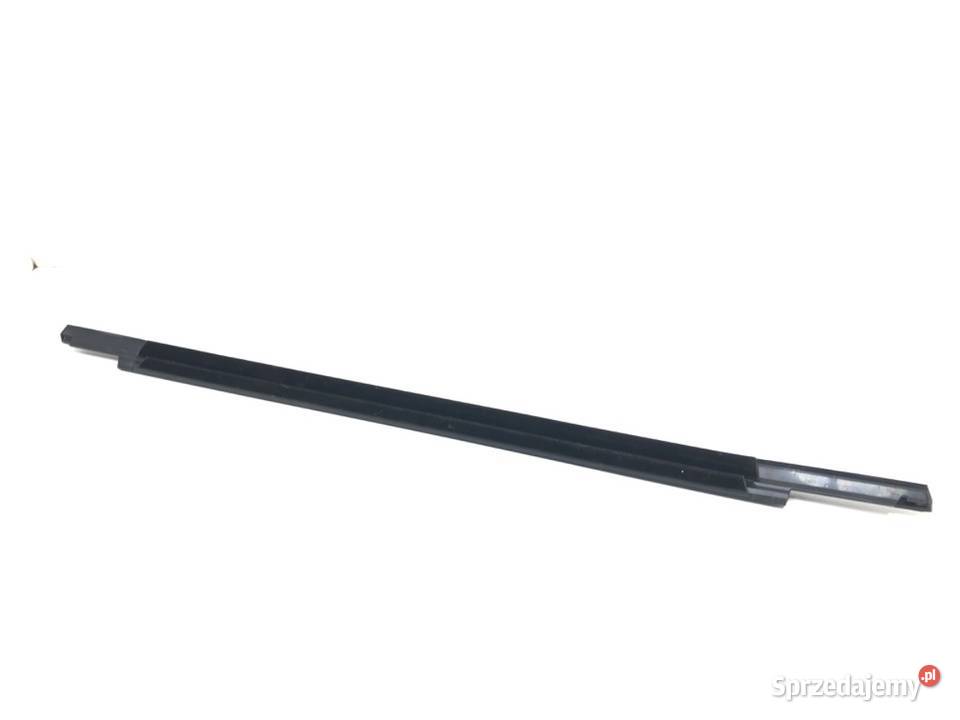 LISTWA ZGARNIAJĄCA TYŁ PRAWA BMW X1 U11 20222025