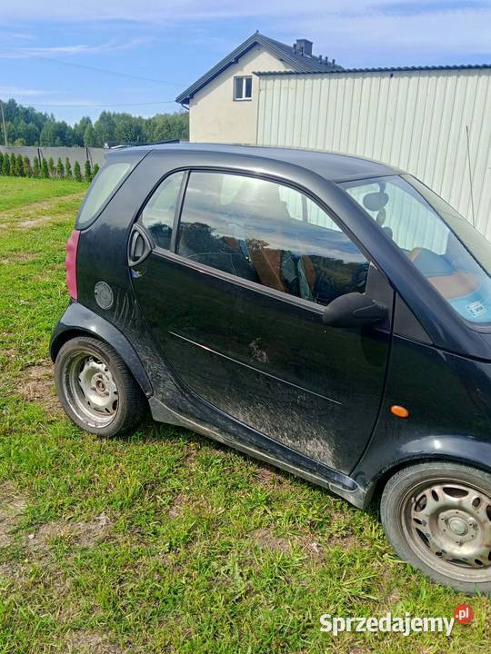 Sprzedam smarta fortwo450 Rok produkcji 1999 Desno