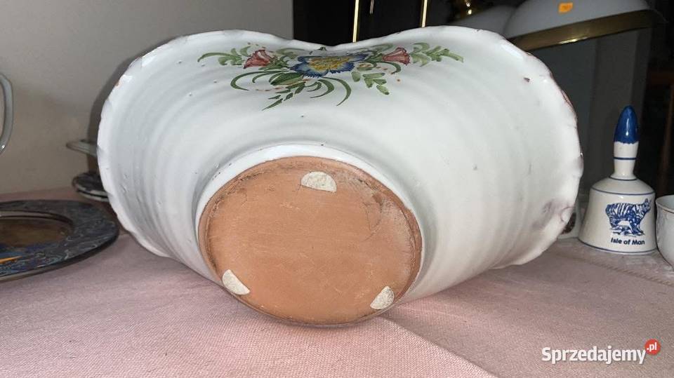 Koszyk ręcznie malowany Bez sygnaturki Fajans Porcelana i szkło Gdańsk