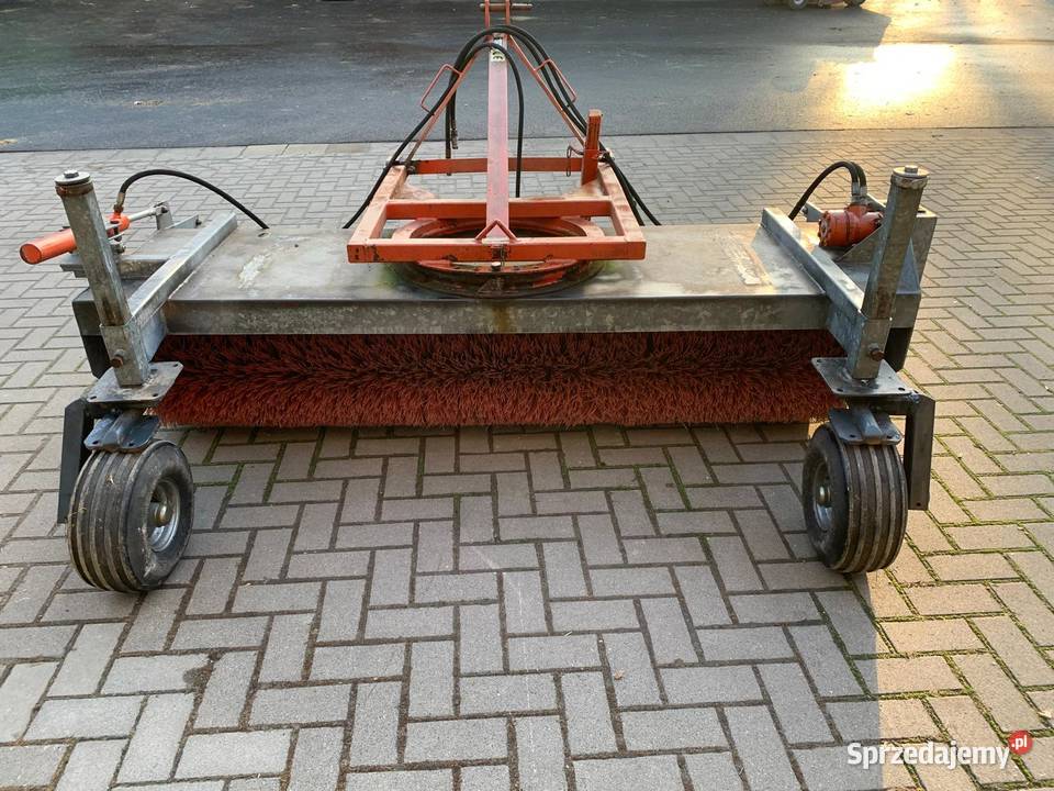 Zamiatarka niemiecka ocynk 2m 2010r BRIRI SH215 Rolnictwo Witkowo