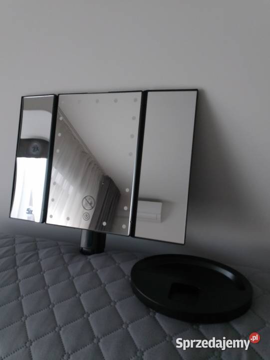 Lusterko kosmetyczne LED