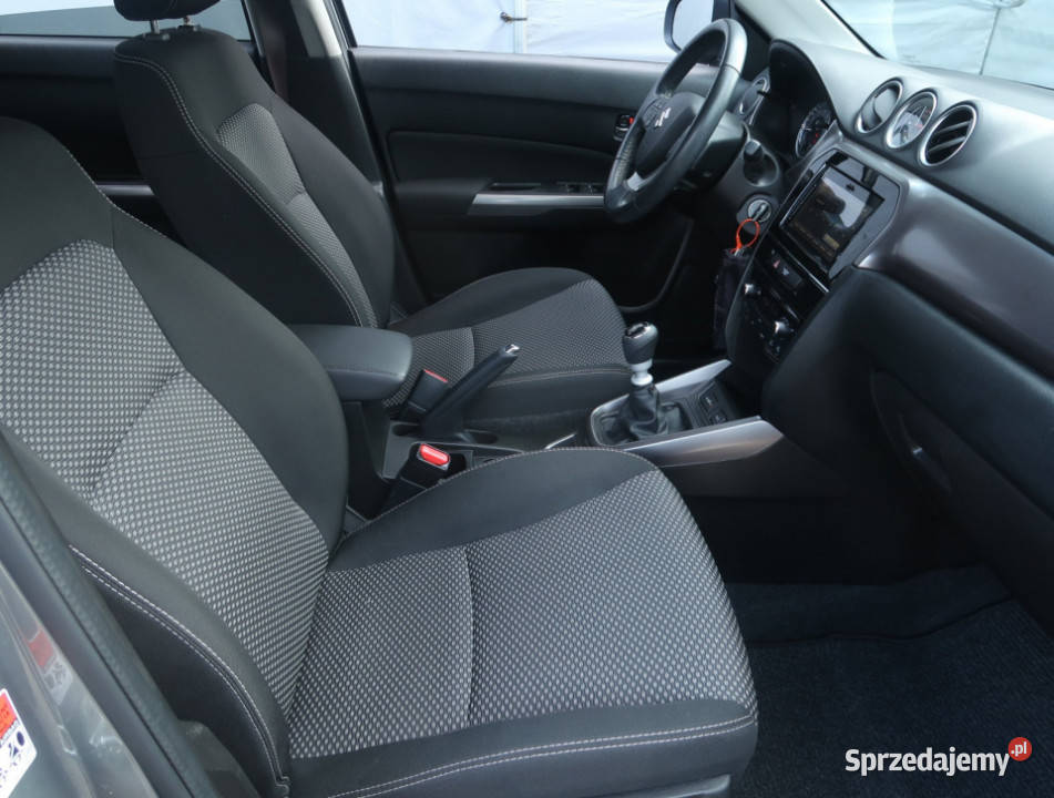 Suzuki Vitara 14 BoosterJet Rok produkcji 2020 Piaseczno sprzedam
