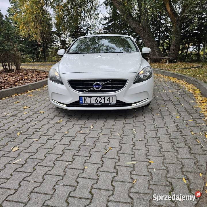 Volvo v40 16 diesel