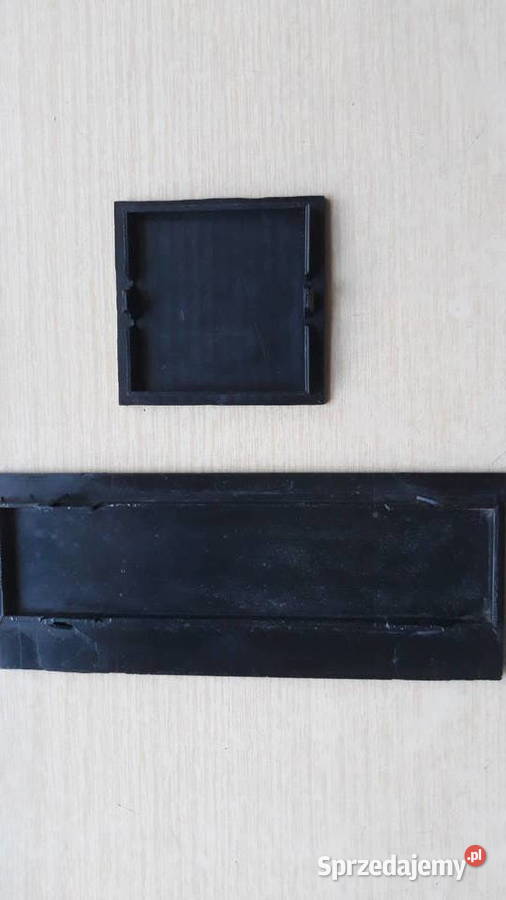 Fiat 125p zaślepka radia i obrotomierza deski rozdzielcze, konsole Bukownica