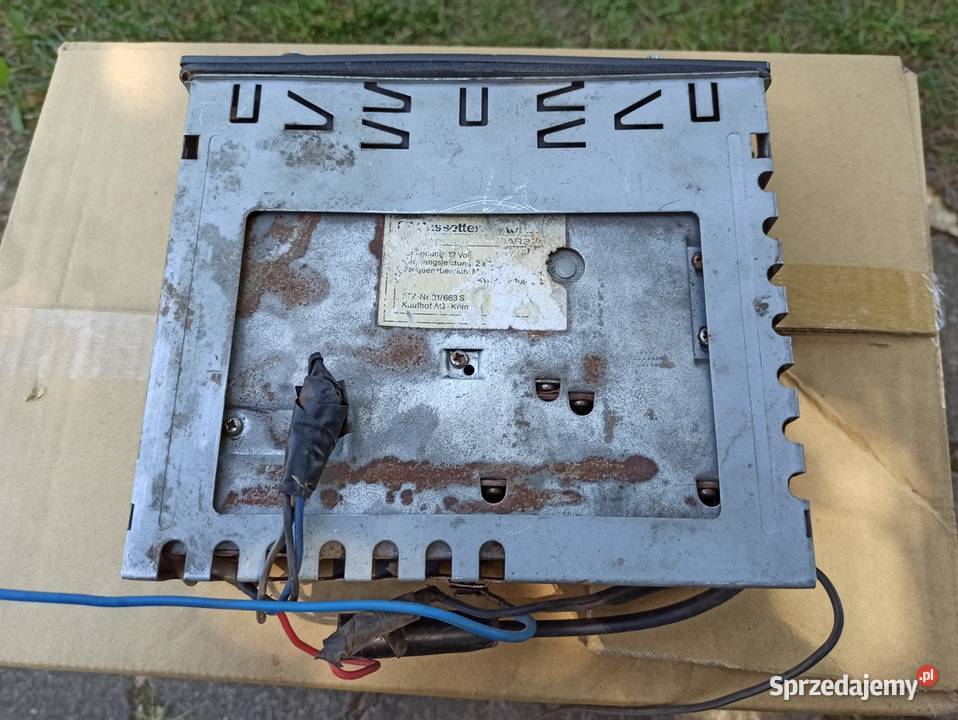 Radio kaseciak AR8240 do starego samochodu Radioodtwarzacze wielkopolskie Ostrów Wielkopolski