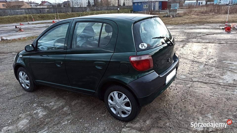 Toyota Yaris 10 5drzwi Wspomaganie 2001 199000km Jasło